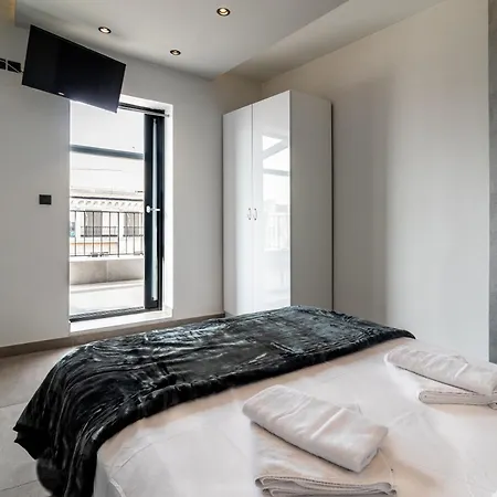 Raise Avocado Apartment *