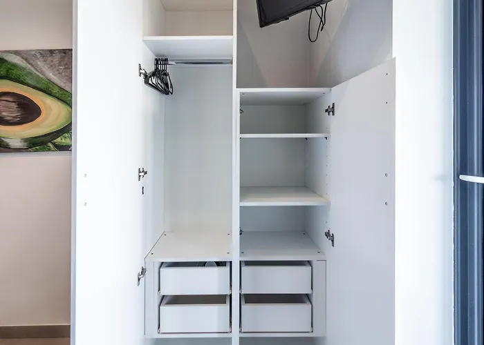 Raise Avocado 塞萨洛尼基