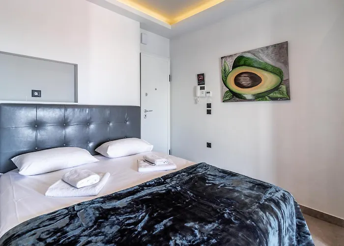 Raise Avocado Apartment Thessaloniki